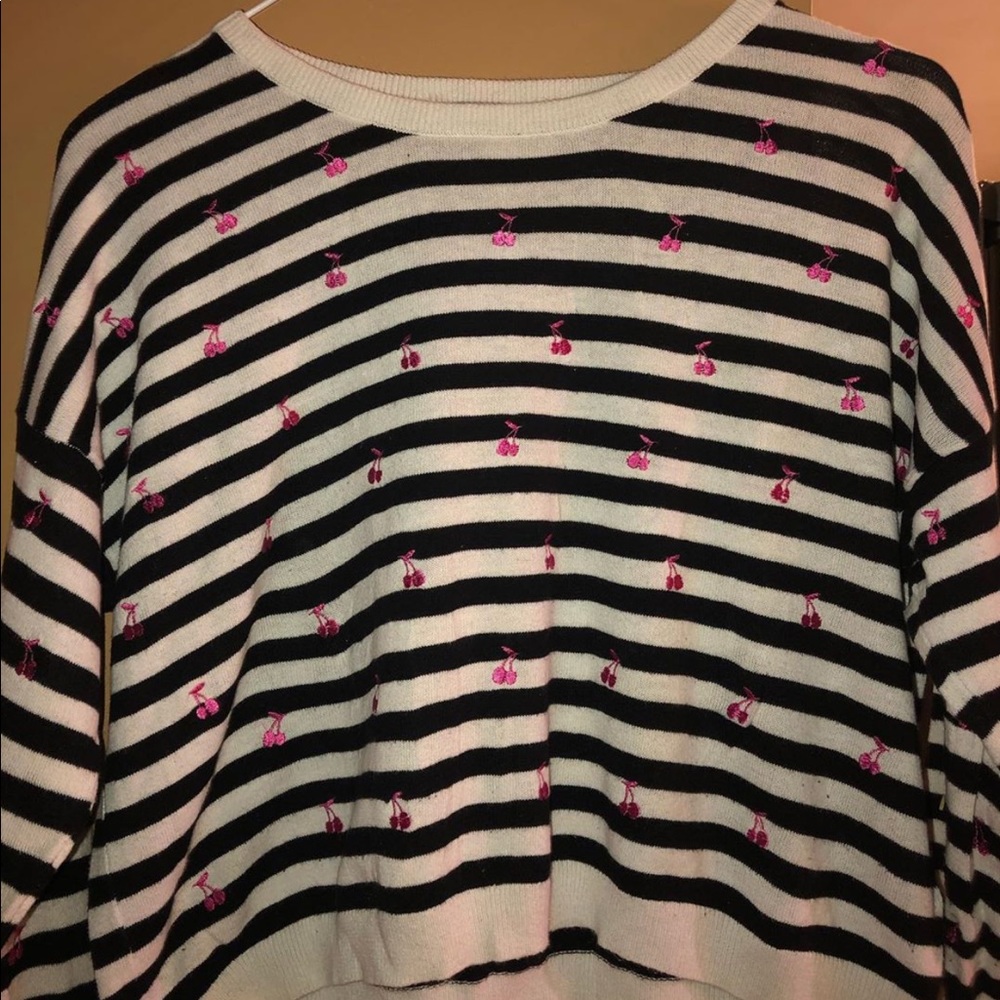 Forever 21 sweater